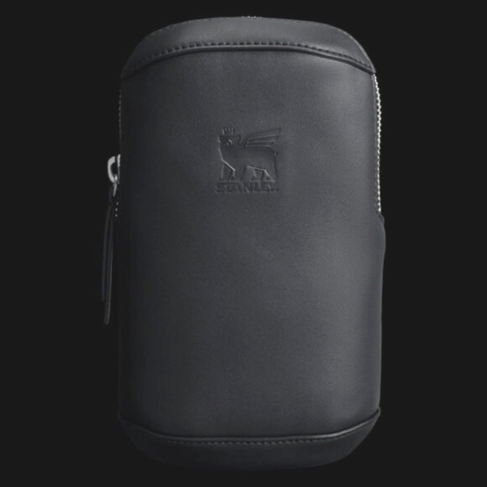 The Stanley Essentials Case | Max: Black